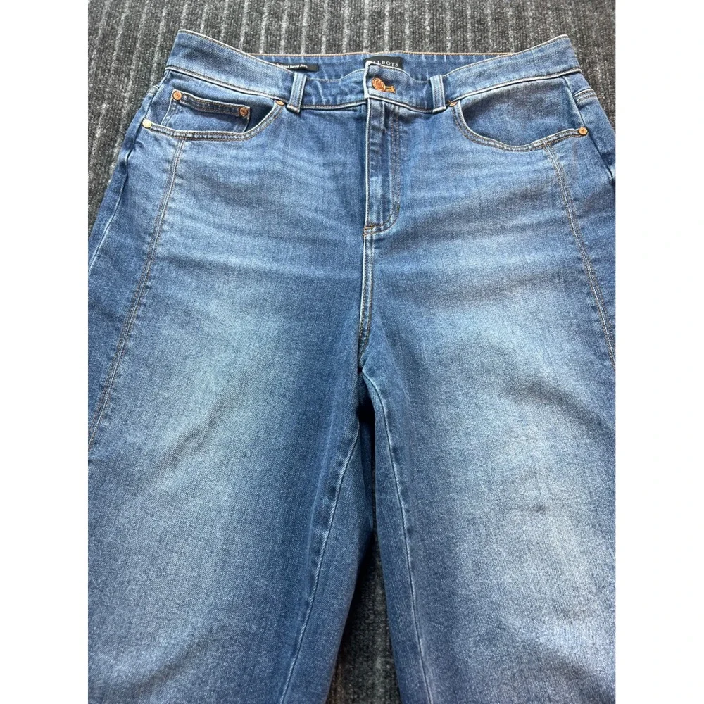 TALBOTS Relaxed Barrel Jean‎ Womens 14 Quinn Wash Blue Tencel Blend High Rise